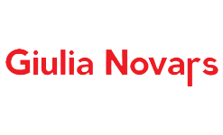 Julia Novars  (2).png